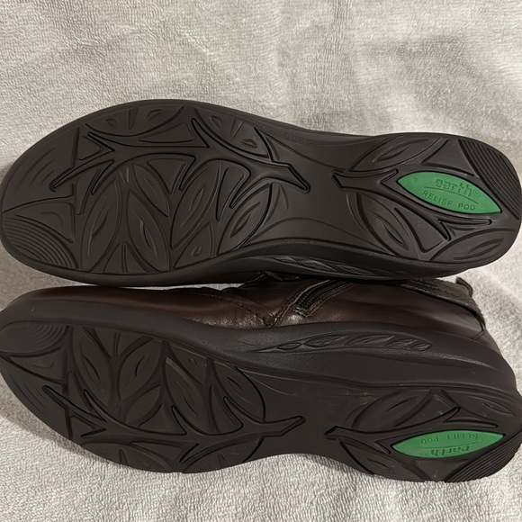 Earth Bark Soft Leather Ankle Boots - Picture 4 of 9